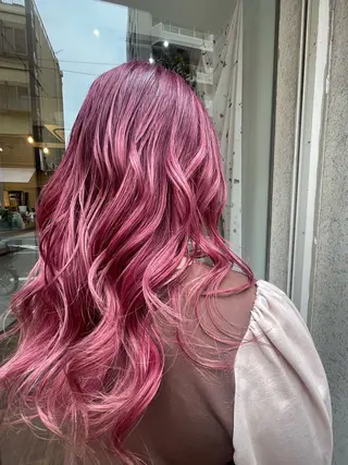 ロング カラー CoCooN nanamiのヘアスタイル