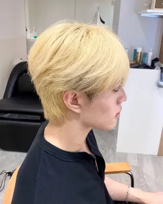カラー MAZE梅田所属・韓国メンズヘア関戸 和輝🇰🇷のヘアスタイル