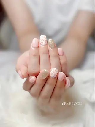 ネイル 鈴木 奈穂子のネイルデザイン