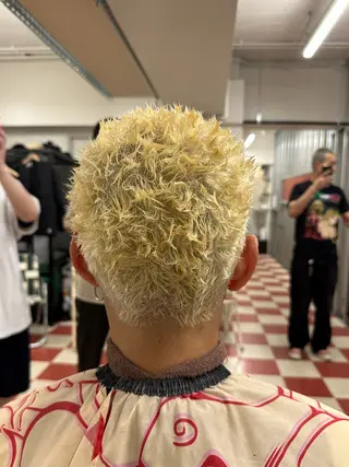 ショート sand&rose所属・逗子、パーマスタイル ナオイカイラのヘアスタイル