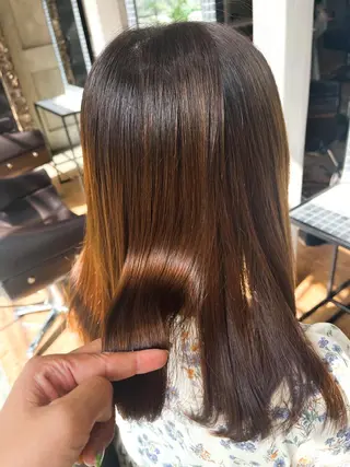 セミロング 【Hwyl】ヒュイル八王子【髪質改善】所属・✨髪質改善✨艶髪✨ MARIのヘアスタイル