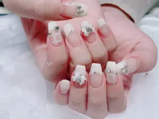 ネイル Cutil Nailsalon所属・Cutil. Nail🌈のネイルデザイン