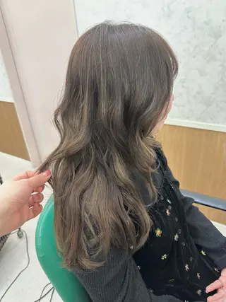 ロング カラー 髪質改善のプロ✨りな さんのヘアスタイル