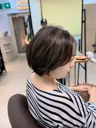 ショート カラー 前田 健太のヘアスタイル