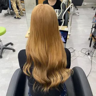 ロング カラー Welring hair salon所属・Runa/大人 かわいいハイトーンのヘアスタイル