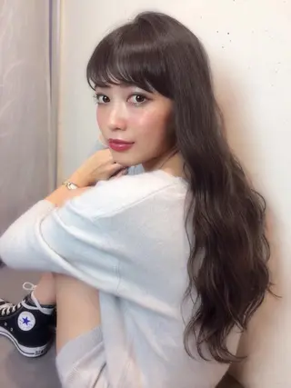 ロング 遠藤 眞実のヘアスタイル