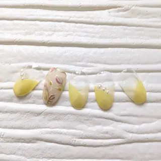 ネイル 自爪育成ネイルケア Lena  nailのネイルデザイン