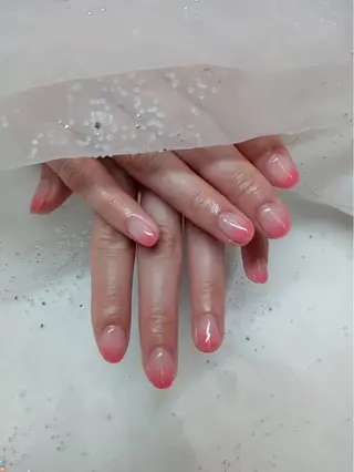 ネイル 柘植 祐子のネイルデザイン