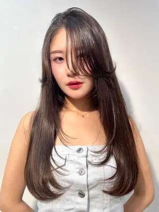 ロング レイヤー×ツヤカラー 渋谷/kougaのヘアスタイル