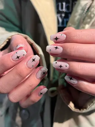 ネイル hiyori🫧 mieuxのネイルデザイン