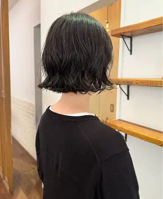 ミディアム パーマ ENIEN MAKE’S 立川所属・ミカ💫/パーマ/ 透明感カラーのヘアスタイル
