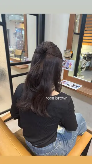 セミロング カラー Revie  hair所属・Hiyori/矢場町 ブリーチ/透明感のヘアスタイル
