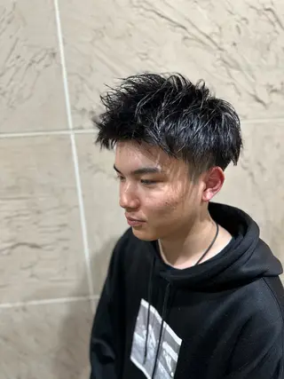 ショート メンズ 溜 一太のヘアスタイル