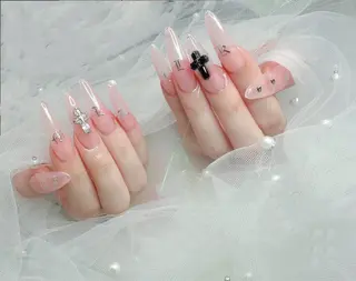 ロング 長さだし専門店 ROKANAILのネイルデザイン