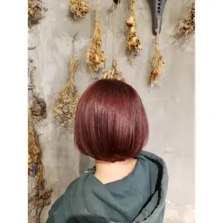 ショート カラー 井尻 柚都歩のヘアスタイル