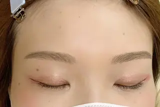 アイブロウ ANELA福島店所属・ANELA福島店 SATOのマツエク・マツパデザイン