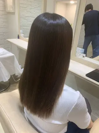 八代 諒のヘアスタイル