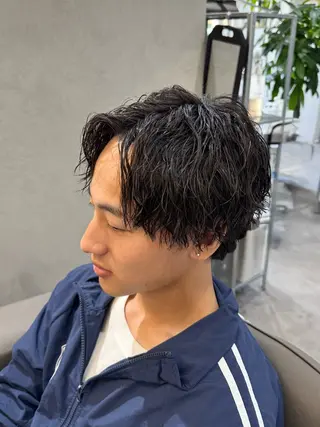 ショート パーマ メンズ Salon de Qualia(サロンドクオリア)所属・杉下　涼/ハイトーン /髪質改善/パーマのヘアスタイル