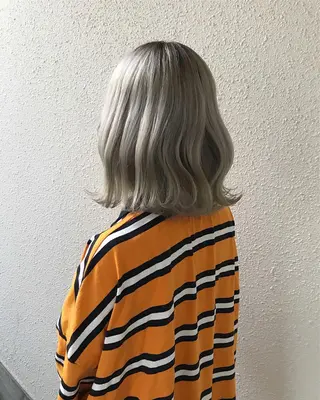 ショート カラー インナーカラー/天神 ブリーチ/吉田のヘアスタイル