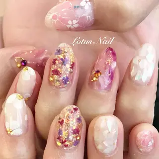 ネイル Lotus Nailのネイルデザイン