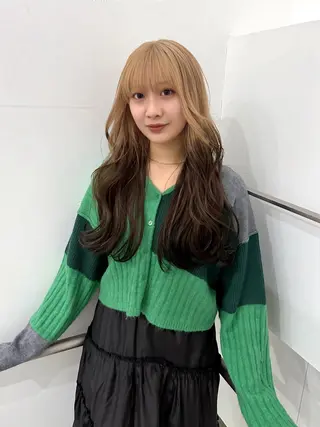 ロング カラー ⭐️NOAHL大宮 カラー特化⭐️のヘアスタイル