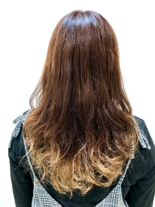 セミロング カラー RUBEUS【ルベウス】所属・✨艶々カラー🎨 杉本賢人のヘアスタイル