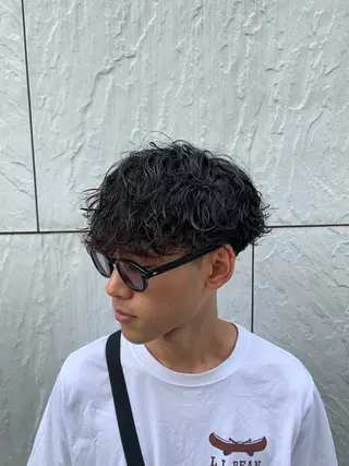 ショート メンズ メンズカット/波巻き TAKUMAのヘアスタイル