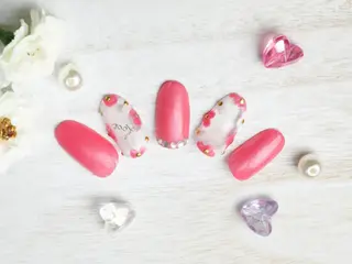 ネイル 近藤 美春のネイルデザイン