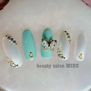 ネイル Sunny.Roa fujiのネイルデザイン