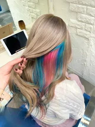 セミロング カラー uros.所属・🩵aiko / モデル募集中️🩵のヘアスタイル