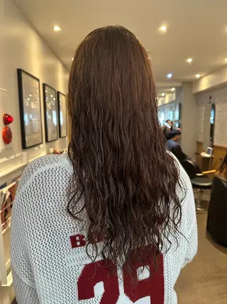 ロング パーマ 透明感カラー・レイヤ ー特化🔥 ちかまるのヘアスタイル