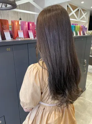 ロング 細沼 葵のヘアスタイル