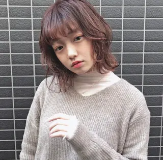 ミディアム カラー ヘアアレンジ KANA/ボブ/ インナーカラー/艶髪のヘアスタイル