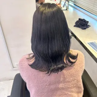 カラー 冬の透明感暗髪❄️ トレンドカラー❄️のヘアスタイル