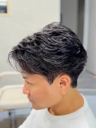 ミディアム パーマ メンズ 🔮メンズ縮毛矯正 毛流れパーマ💎竹永のヘアスタイル