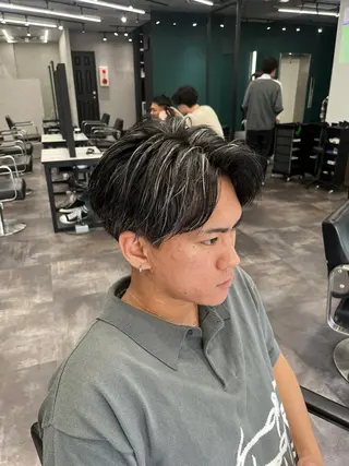 ミディアム カラー メンズ メンズ特化🔥 齋藤 航のヘアスタイル