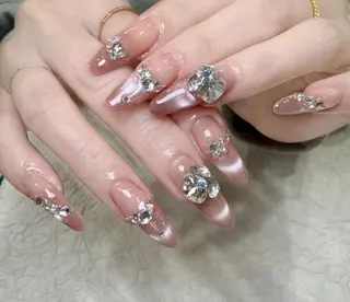 ネイル Pure&Rich Nailのネイルデザイン