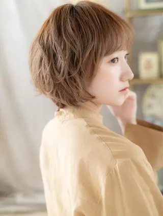 ショート くびれ&切りっぱボブ 得意👍佐藤歩のヘアスタイル