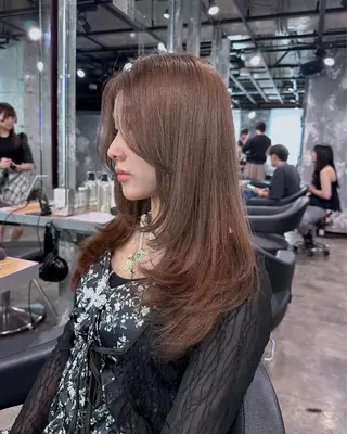 カラー 海外トレンドヘア🤍 sumireのヘアスタイル