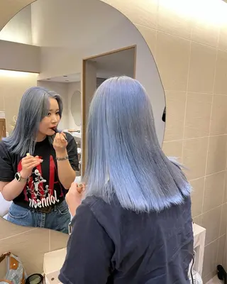 ミディアム yiye aoyama所属・表参道yiye うららのヘアスタイル