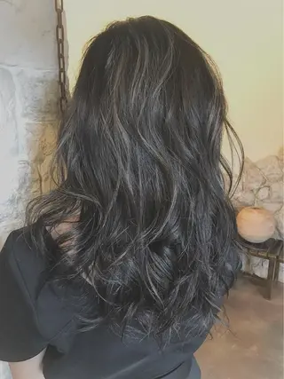 セミロング カラー EMANON天神所属・Hitomi Ezakiのヘアスタイル