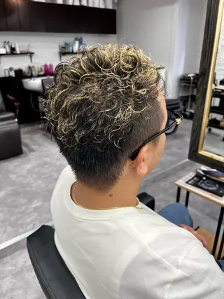 カラー パーマ メンズ 笹江 瑞穂のヘアスタイル