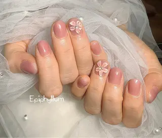 ネイル エピフィラム所属・グエン ミーのネイルデザイン