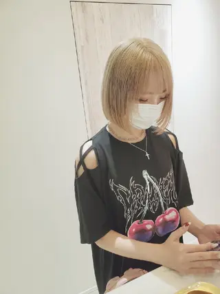 ミディアム カラー レイヤーカット/ ウルフカット/大橋 のヘアスタイル