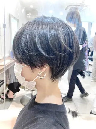 ショート 横山 直輝のヘアスタイル