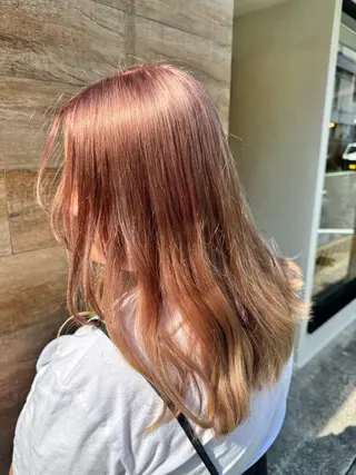 ロング Kaori【髪質改善 ×透明感カラー♡】のヘアスタイル