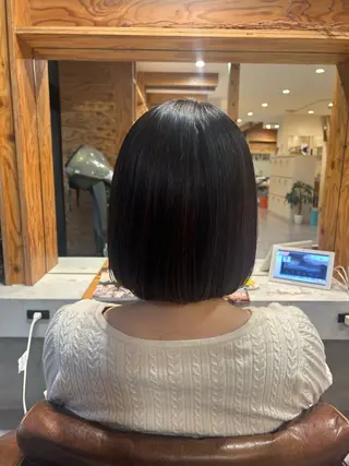 ミディアム adorable 樋口円のヘアスタイル