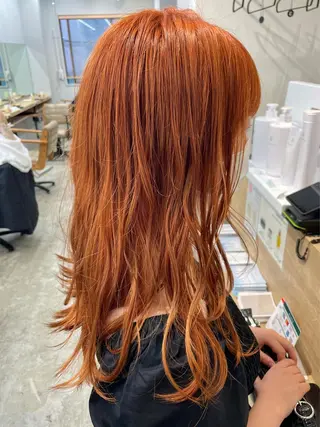 セミロング SAEKI【ior 】北千住店ブリーチのヘアスタイル