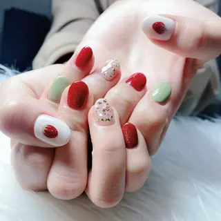 カラー ネイル UniqueNail 長さだし専門店のネイルデザイン