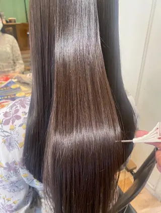 ロング カラー 🌿ガクト 🌿艶髪透明感のヘアスタイル